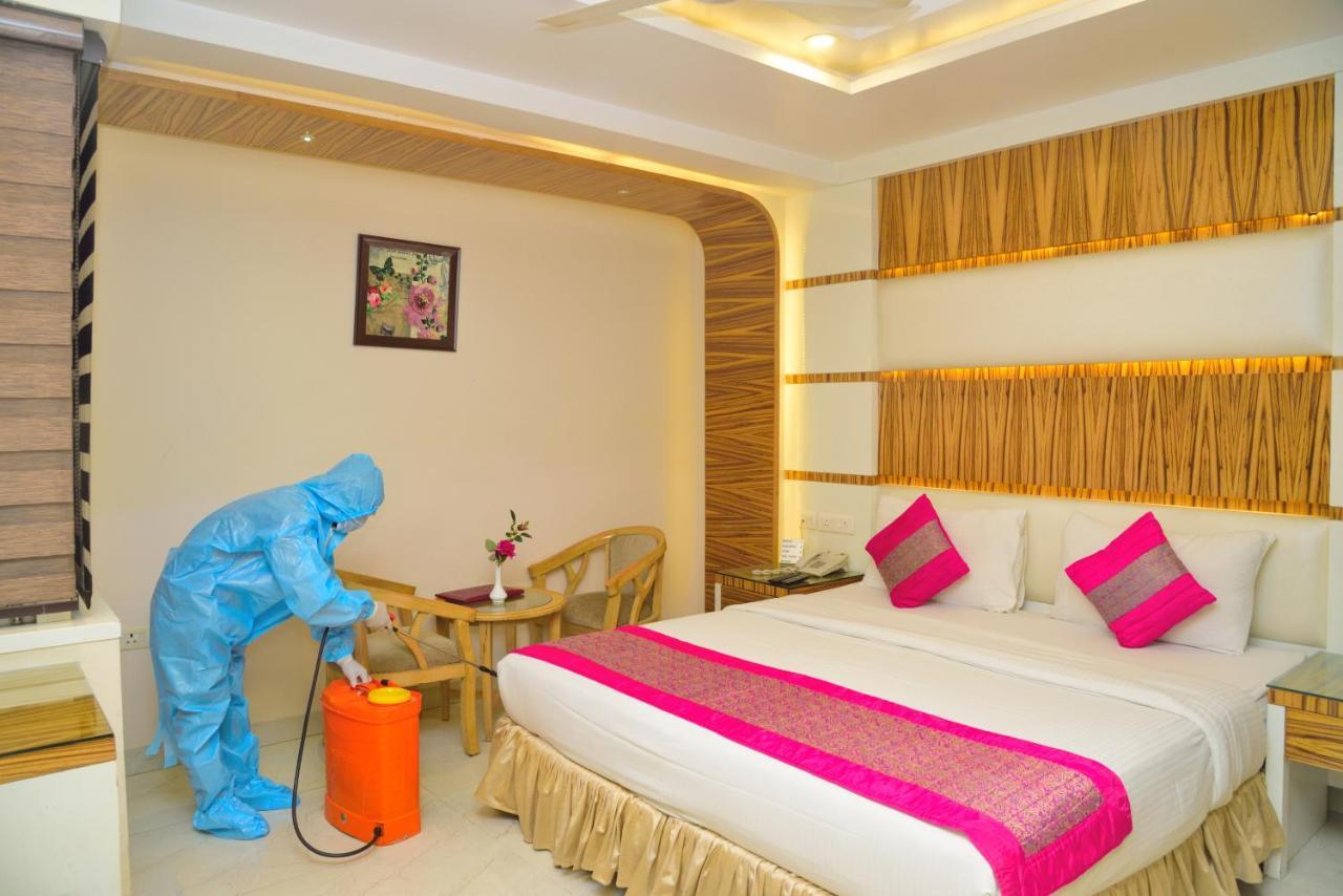 Aman Continental - 2Mins From Railway Station And 5 Mins From Metro Hotel New Delhi Exterior foto