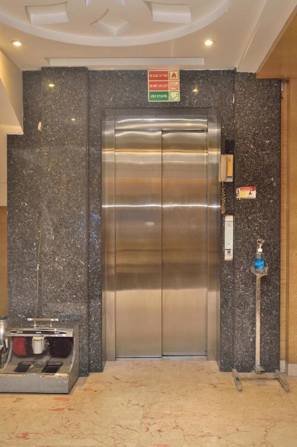 Aman Continental - 2Mins From Railway Station And 5 Mins From Metro Hotel New Delhi Exterior foto