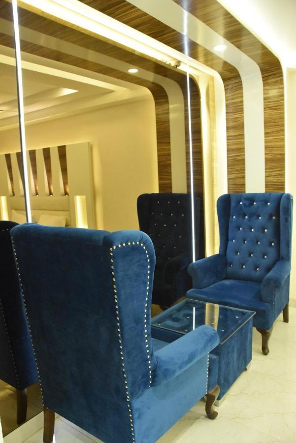 Aman Continental - 2Mins From Railway Station And 5 Mins From Metro Hotel New Delhi Exterior foto