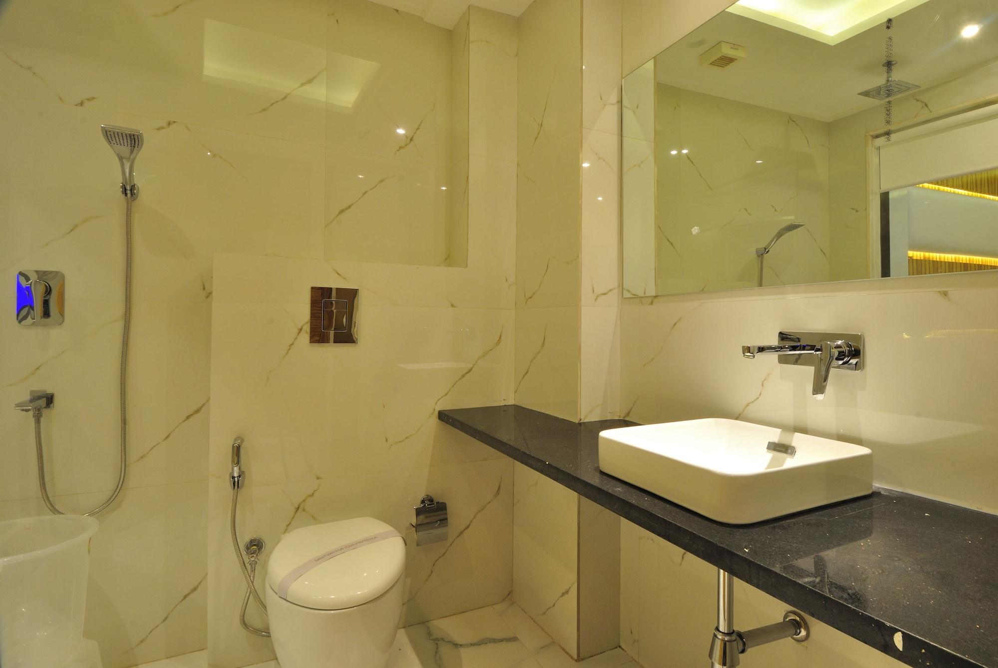 Aman Continental - 2Mins From Railway Station And 5 Mins From Metro Hotel New Delhi Exterior foto