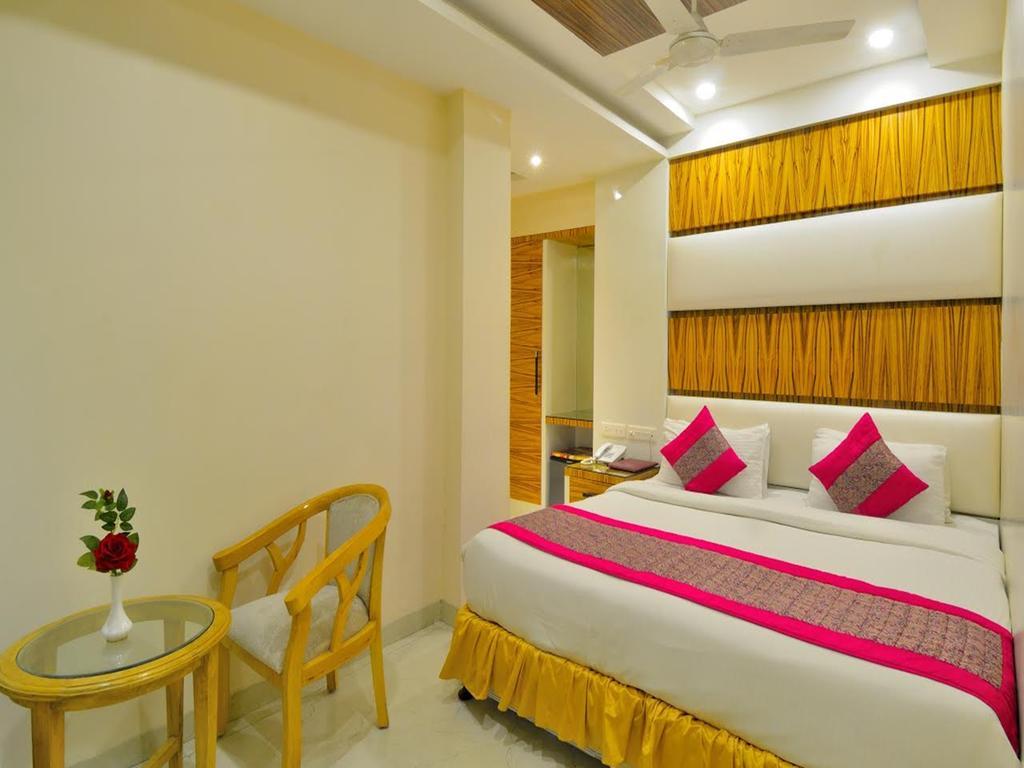 Aman Continental - 2Mins From Railway Station And 5 Mins From Metro Hotel New Delhi Exterior foto