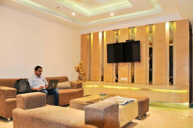 Aman Continental - 2Mins From Railway Station And 5 Mins From Metro Hotel New Delhi Exterior foto